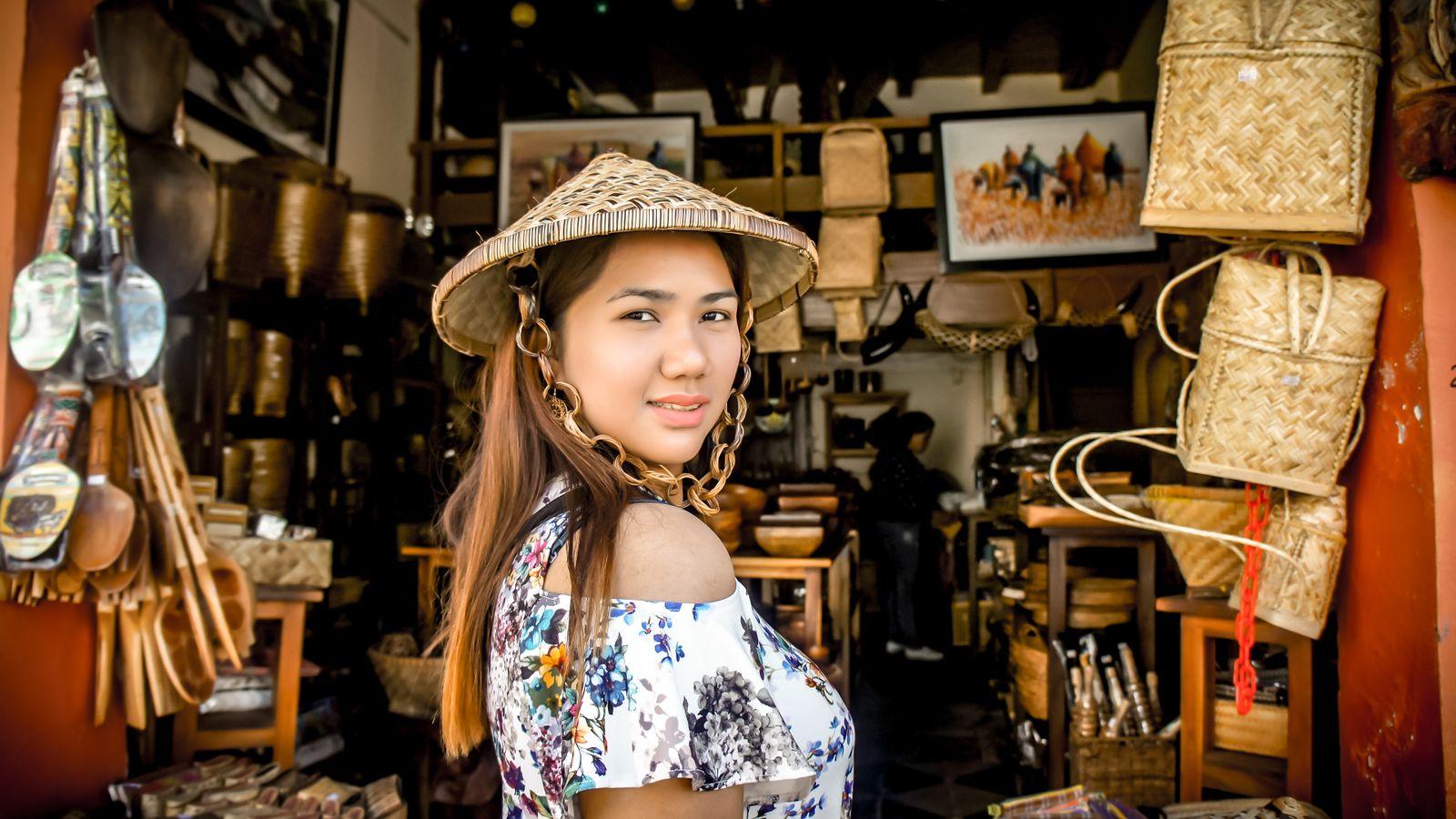 Browsing a traditional market stall